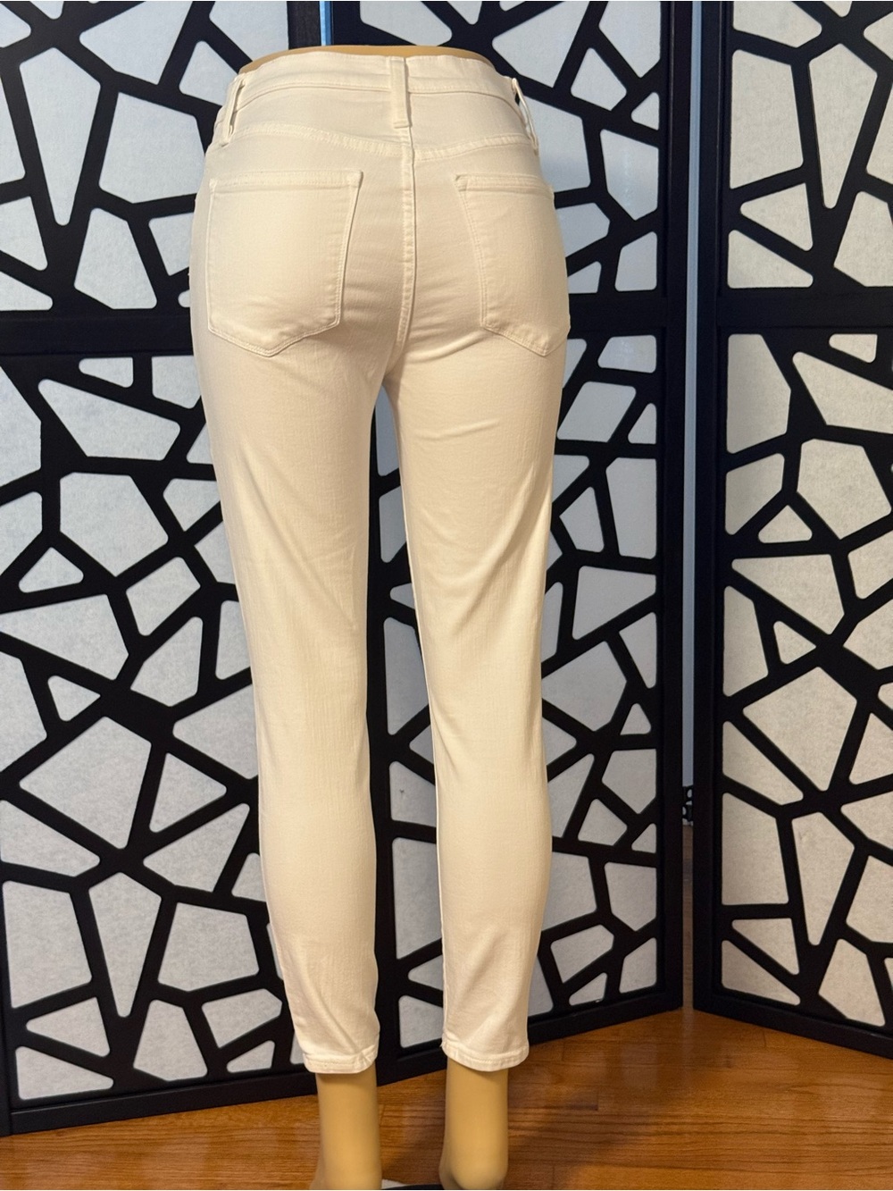 J. Crew Women's Skinny cropped  Jeans in White - Picture 3 of 4